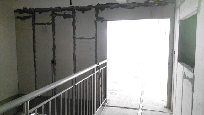 旺鋪內(nèi)部使用輕質(zhì)墻板情況