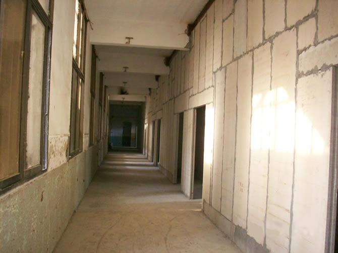 博悅佳輕質隔墻板施工案例-輕質隔墻板在酒店建筑中使用案例